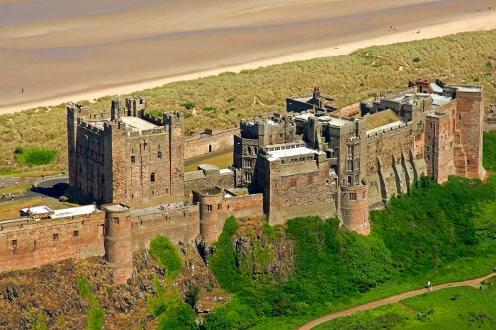 Bamburgh castle kingdom united landmark marinas